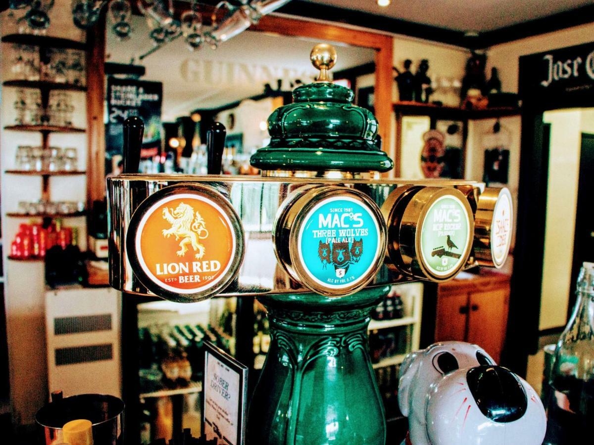 Salty Dog Inn Snells Beach Esterno foto